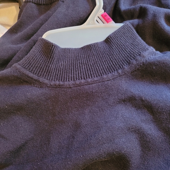 Northern Reflections Mock Neck - Picture 5 of 5